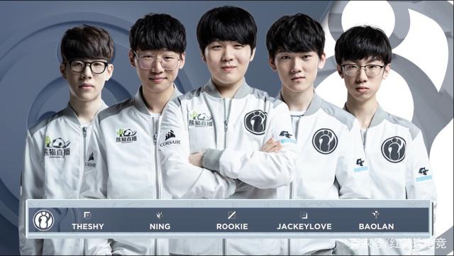 以及对球队 以及对球队