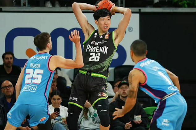 强打外援 强打外援